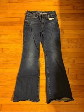 AE Flare Jeans